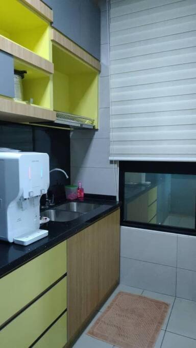 Conezion 3-Bedroom Condo @ Ioi City Mall Putrajaya Serdang  Extérieur photo