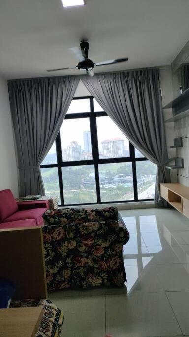 Conezion 3-Bedroom Condo @ Ioi City Mall Putrajaya Serdang  Extérieur photo