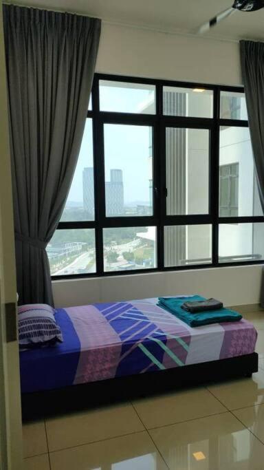 Conezion 3-Bedroom Condo @ Ioi City Mall Putrajaya Serdang  Extérieur photo