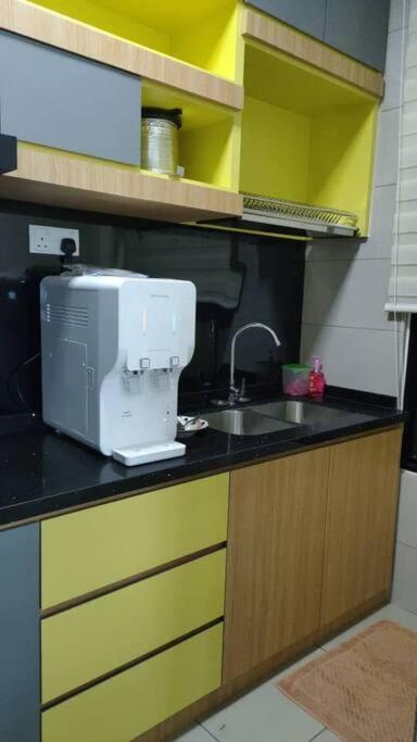 Conezion 3-Bedroom Condo @ Ioi City Mall Putrajaya Serdang  Extérieur photo