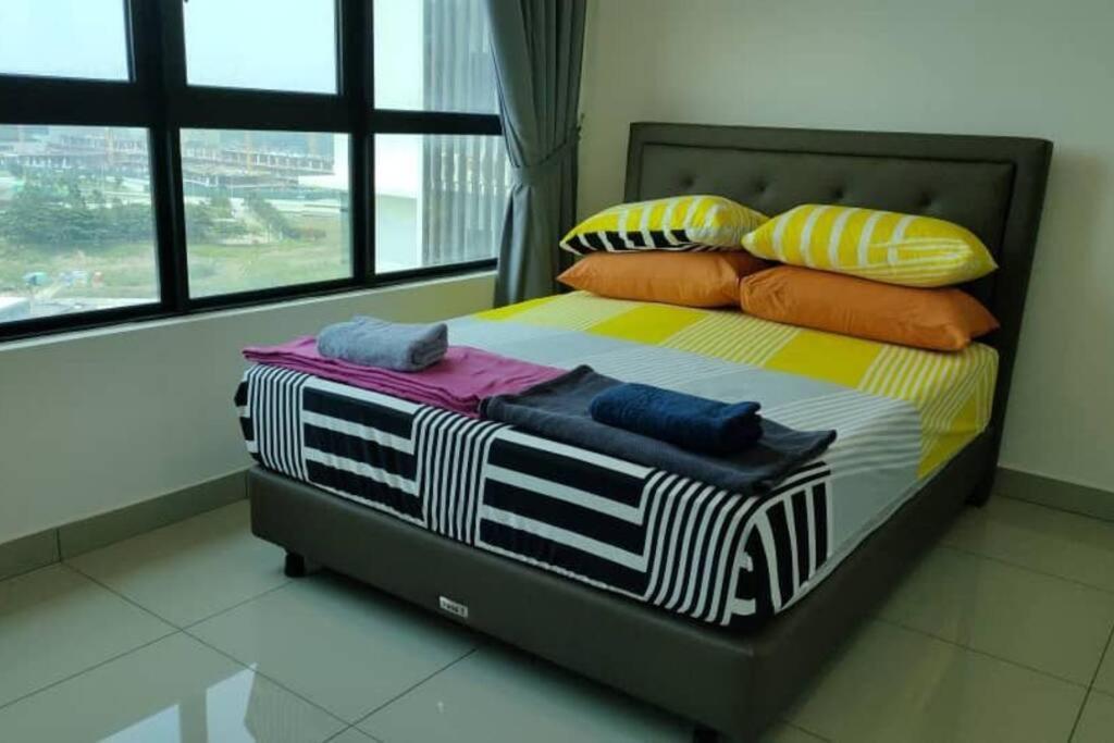 Conezion 3-Bedroom Condo @ Ioi City Mall Putrajaya Serdang  Extérieur photo