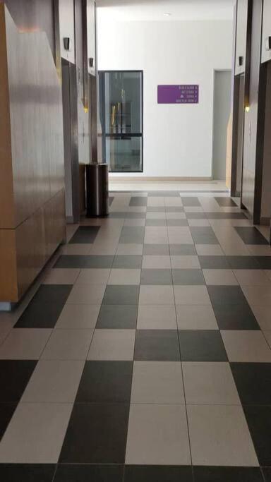 Conezion 3-Bedroom Condo @ Ioi City Mall Putrajaya Serdang  Extérieur photo